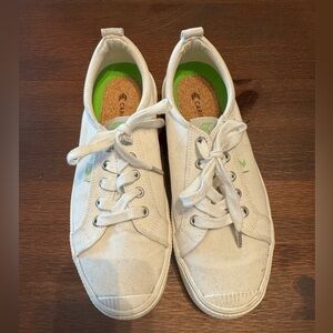 Cariuma canvas sneakers